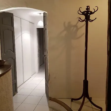 Apartment Plein Pieds Au Coeur De Cassis
